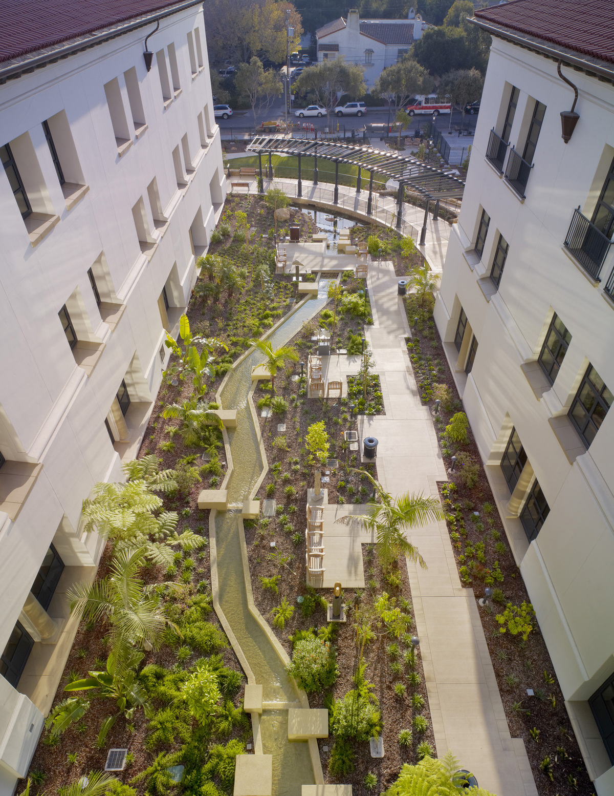 Santa Barbara Cottage Hospital, Replacement Hospital Steven Bayne