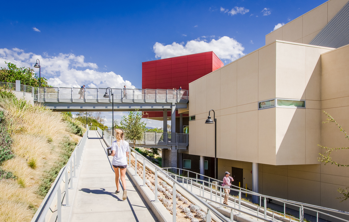 Saddleback College Interdisciplinary Science Building Dougherty Archinect