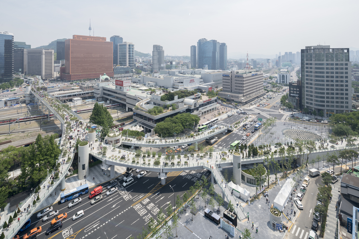 Korea's High Line, the MVRDVdesigned Skygarden, opens in Seoul News