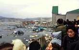 QUESTIONING CATASTROPHE