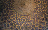 Safavid Surfaces and Parametricism