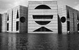 The Influence of Robert Venturi on Louis Kahn