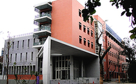 Beside the Lake / Classroom Building Project of University