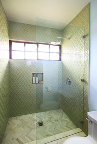 Agoura Guest Bath