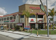 Retail shopping plaza