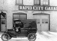 Rapid City Garage / Murphy's Pub & Grill