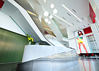 APOLO 14,000 M2 SHOWROOM