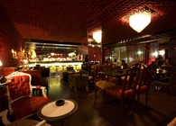 Primer Piso Bar