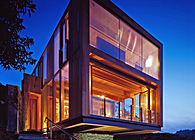 BOX HOUSE