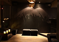 R Lounge