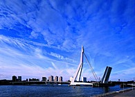 Erasmus Bridge, 1990