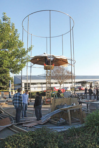Architecture students construct, with funding from NASA, a vertical habitat facility. (Photo: Derek Eng/The Poly Post)