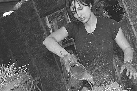 Light Straw Clay: mixing and installing