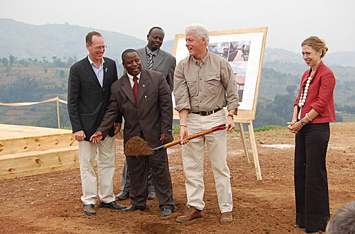 Groundbreaking ceremony. (Photo courtesy of MASS Design Group)