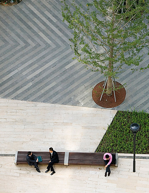 Gubei Pedestrian Promenade, Shanghai, China; Photographer: Tom Fox