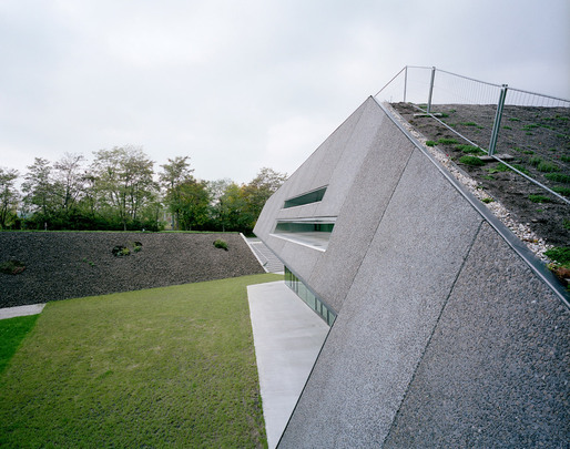 Eastwest facade (Photo: David Schreyer)