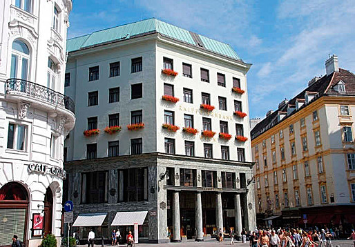 Figure 4 - Looshaus