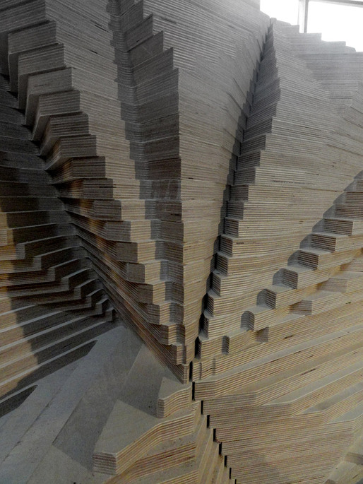Final assembly stage of the Fallen Star / DLAB Phase02 (Photo: Architectural Association)