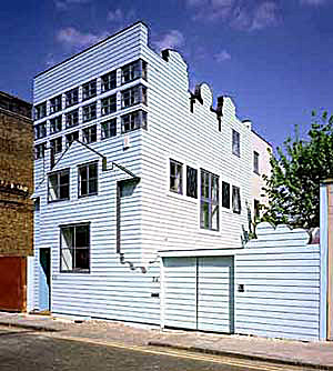FAT, Blue House