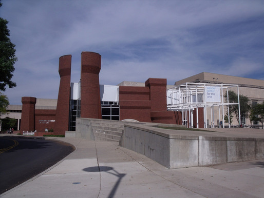 Wexner Center, Whisper Wall at the apex of the Oval