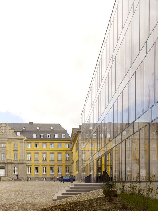 New building with main building of the Folkwang University of the Arts (Photo: Stefan Müller)