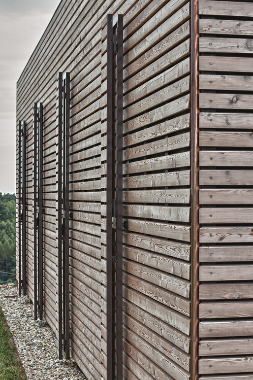 Facade detail (Photo: Martin Weiß)