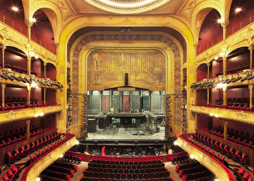 Théâtre du Châtelet, Paris © Franck Bohbot