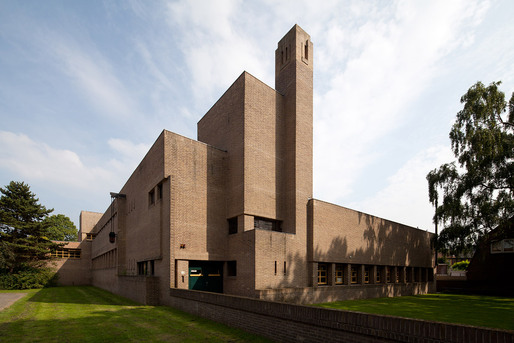 Dudok School, architect: W.M. Dudok, 1920-1938, Hilversum. This photo was taken for the Architecture Guide from 010 publishers, www.architectureguide.nl © Ossip van Duivenbode