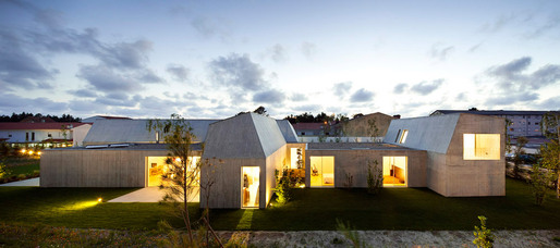 Exterior (Photo: Nelson Garrido)