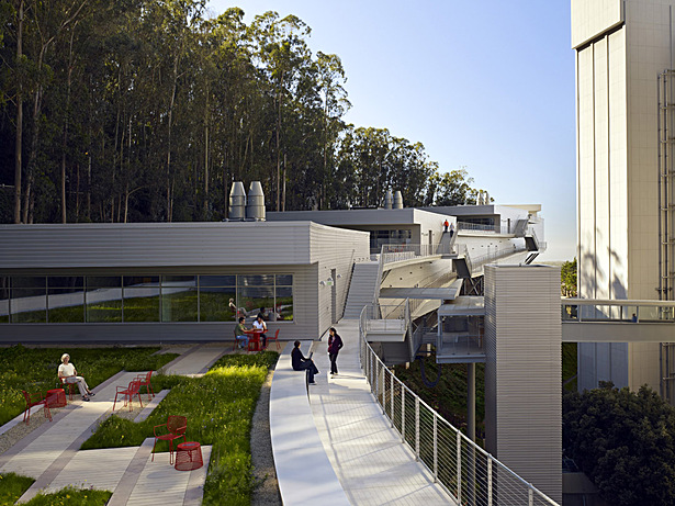 Photo courtesy of Rafael Viñoly Architects, Copyright Bruce Damonte