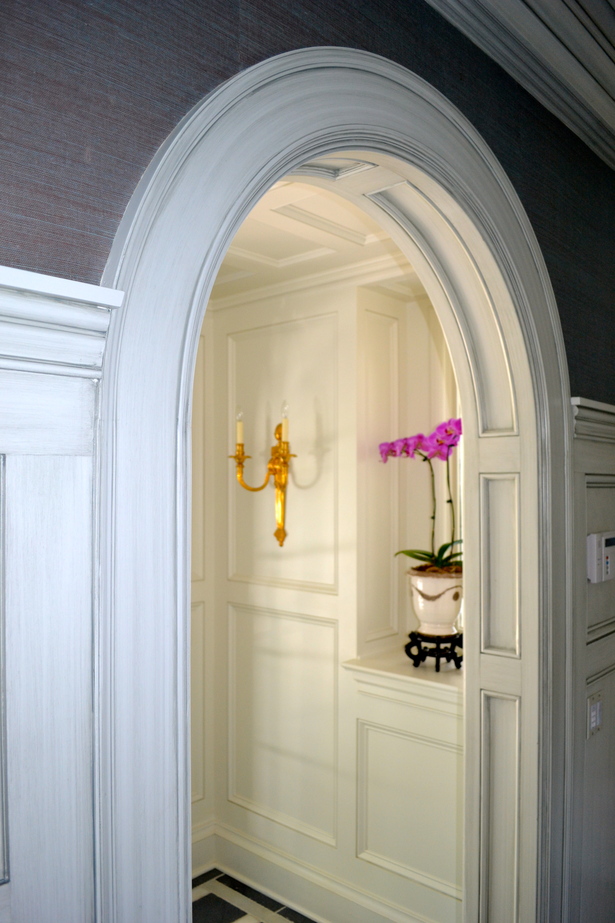Entry, Portico