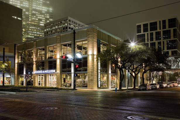 Houston Pavilions Books-A-Million Exterior (Environmental Graphics)