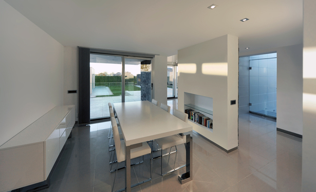 AQSO arquitectos office. Fragmented house. Dining