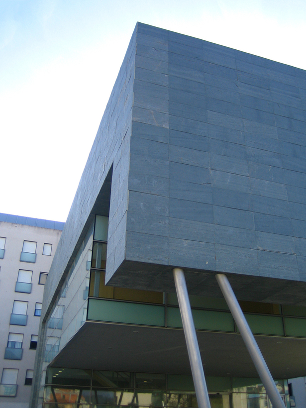 Regional Center. Caldas de Reis (Pontevedra), Spain. NAOS ARCHITECTURE