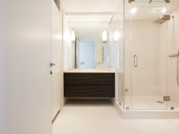 GLAM Bathroom