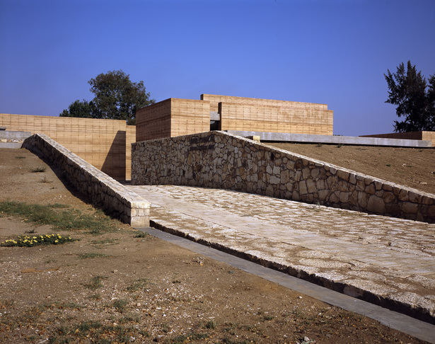 Escuela de Artes Plásticas - Taller de Arquitectura