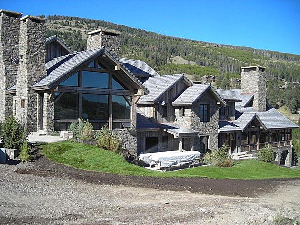 Slopeside House