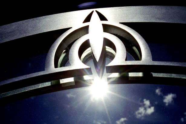 Mirror detail.