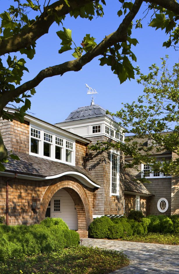 Exterior View of Guest Wing & Porte Cochere