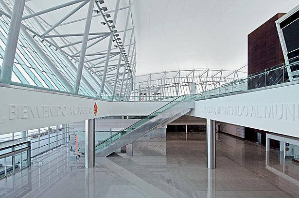 Photo courtesy of Rafael Viñoly Architects, Copyright Daniela Mac Adden