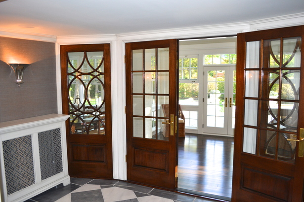 Enclosed Porch Entry