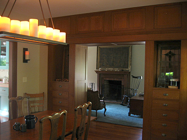 Dining room/ Built-in