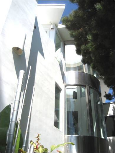 The new entry tower.