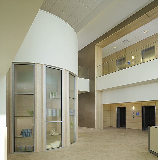 Women's and Newborn's Center