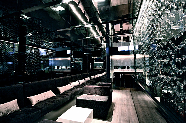 VIP AREA