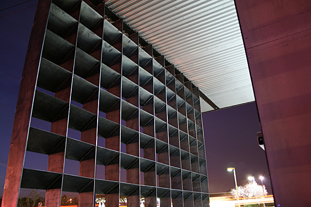 north-facing shelter / corrugated steel