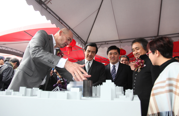 TPAC groundbreaking Rem Koolhaas explains. Image © OMA