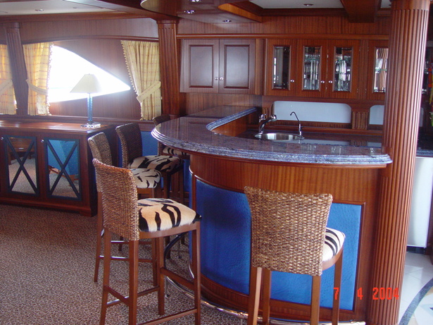 MoonSand - Interior Sky Lounge