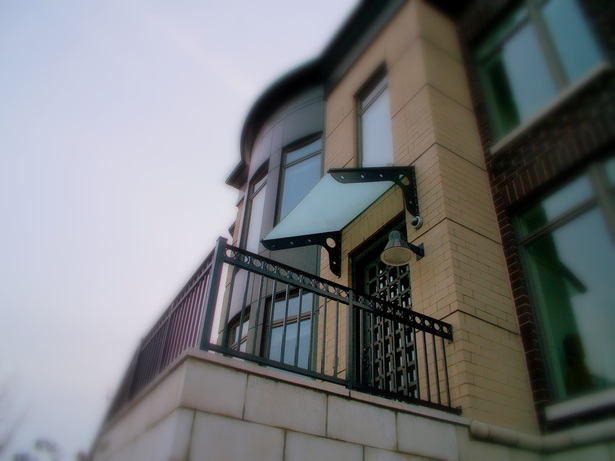 TYPICAL ENTRY CANOPY DETAIL