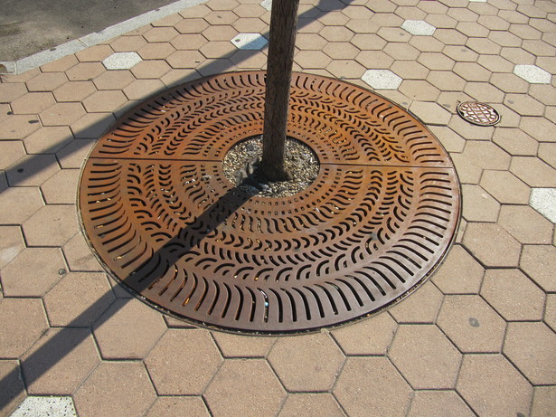 Round Tree Grate